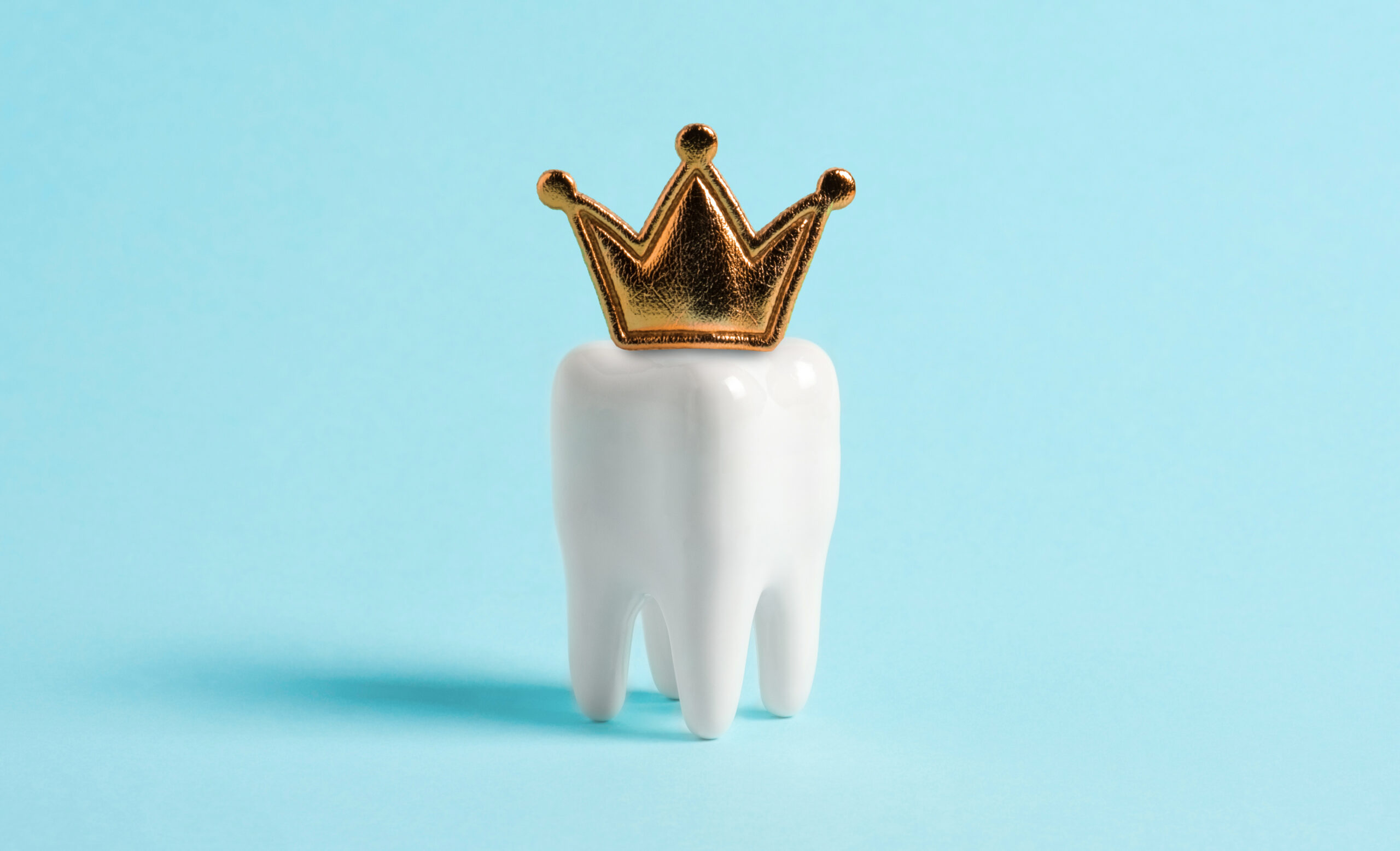 Porcelain Crowns (Caps)